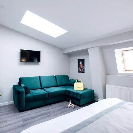 Austrian Hotel apartamentowy Lwów
