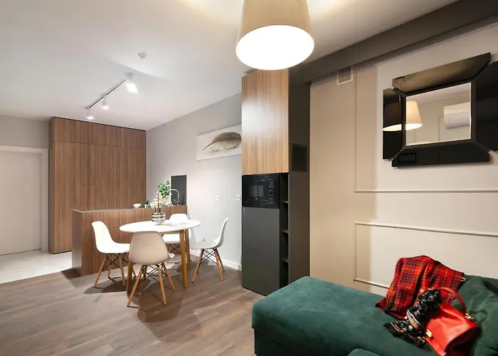 Apartahotel Austrian 4*