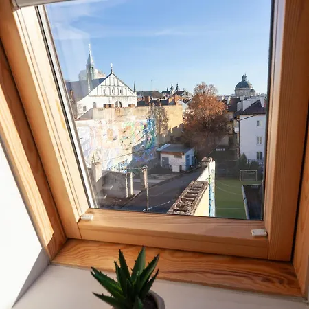 公寓式酒店 Austrian 利沃夫